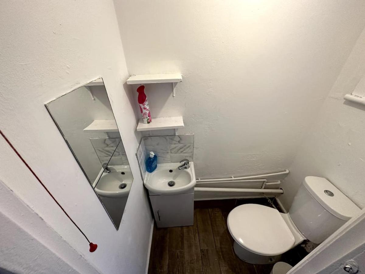 Wonderful 2 Bedroom On Tower Bridge Londen Buitenkant foto